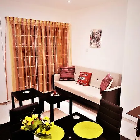 דירה Family Comfort 2 Bdrm Apts Near The Sea *