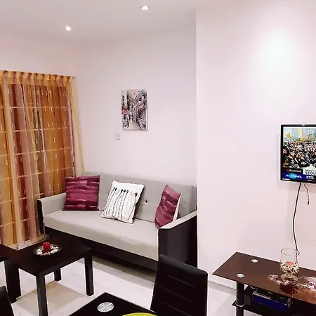 Apartman Family Comfort 2 Bdrm Apts Near The Sea *