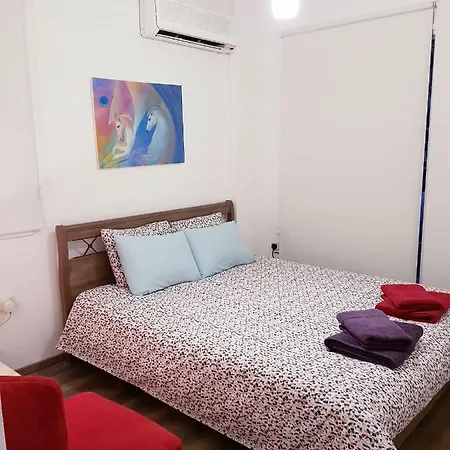 Family Comfort 2 Bdrm Apts Near The Sea *