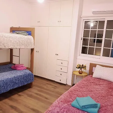 Family Comfort 2 Bdrm Apts Near The Sea *